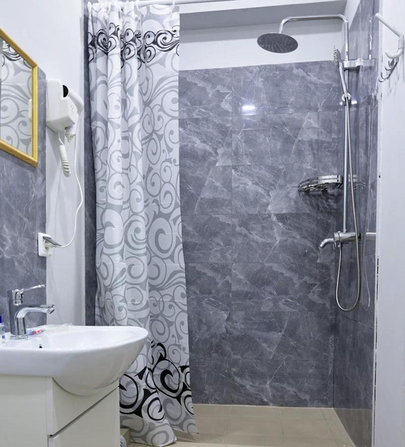 Montana Hotel Αλμάτι Εξωτερικό φωτογραφία